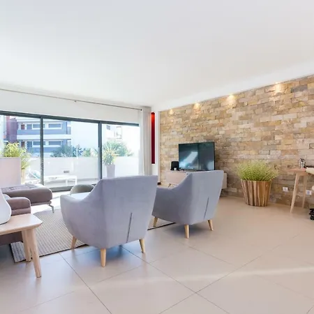 Апартаменты Spacious Balcony Family